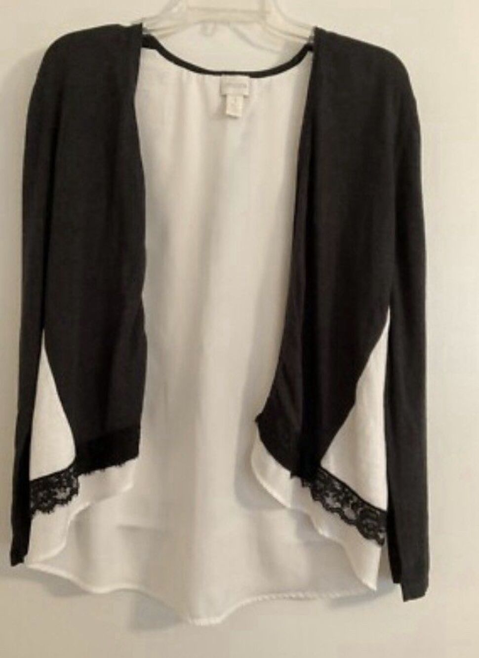 Chico’s NWT Black White Open Lightweight ize 0 Small Women’s Cardigan Sweater.
